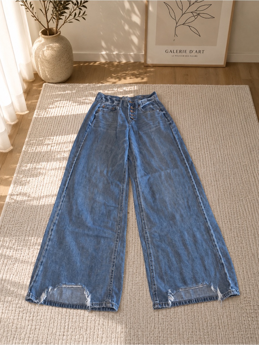 Women's American Original Rewash Wide Leg Jeans
Size 3/26 High Rise Button Fly - Picture 3 of 14